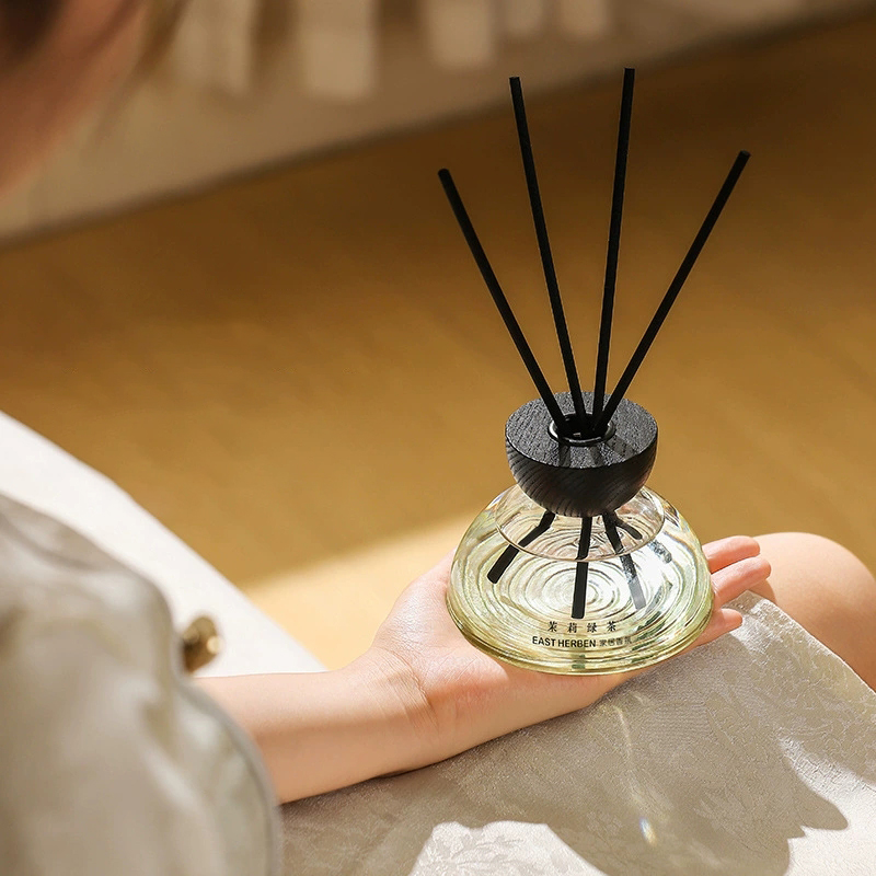 Butelka dyfuzora z patyczkami  – Reed Diffuser Set recenzja i cena